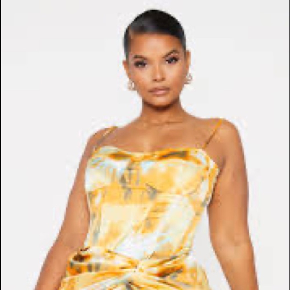 PRETTY LITTLE THING ORANGE BLUE TIEDYE CORSET TOP🍊